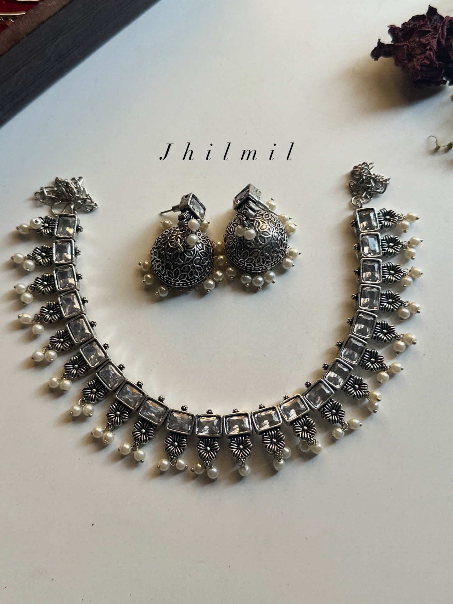 Komal Choker Set