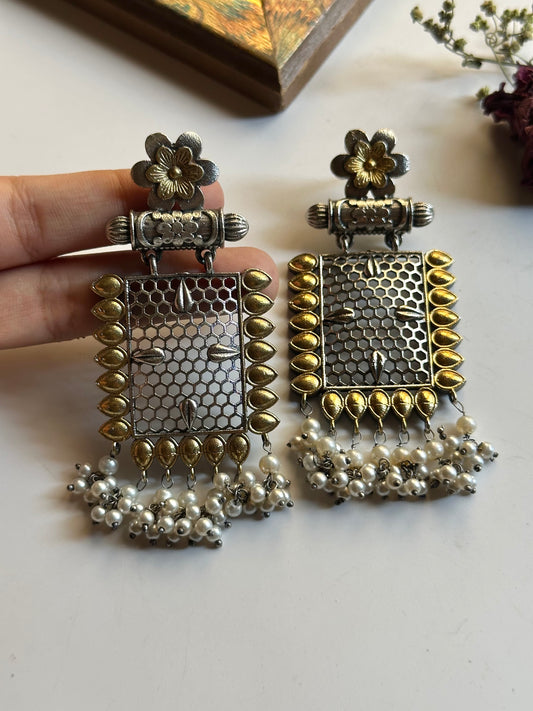 Fasana Dual Tone Earrings