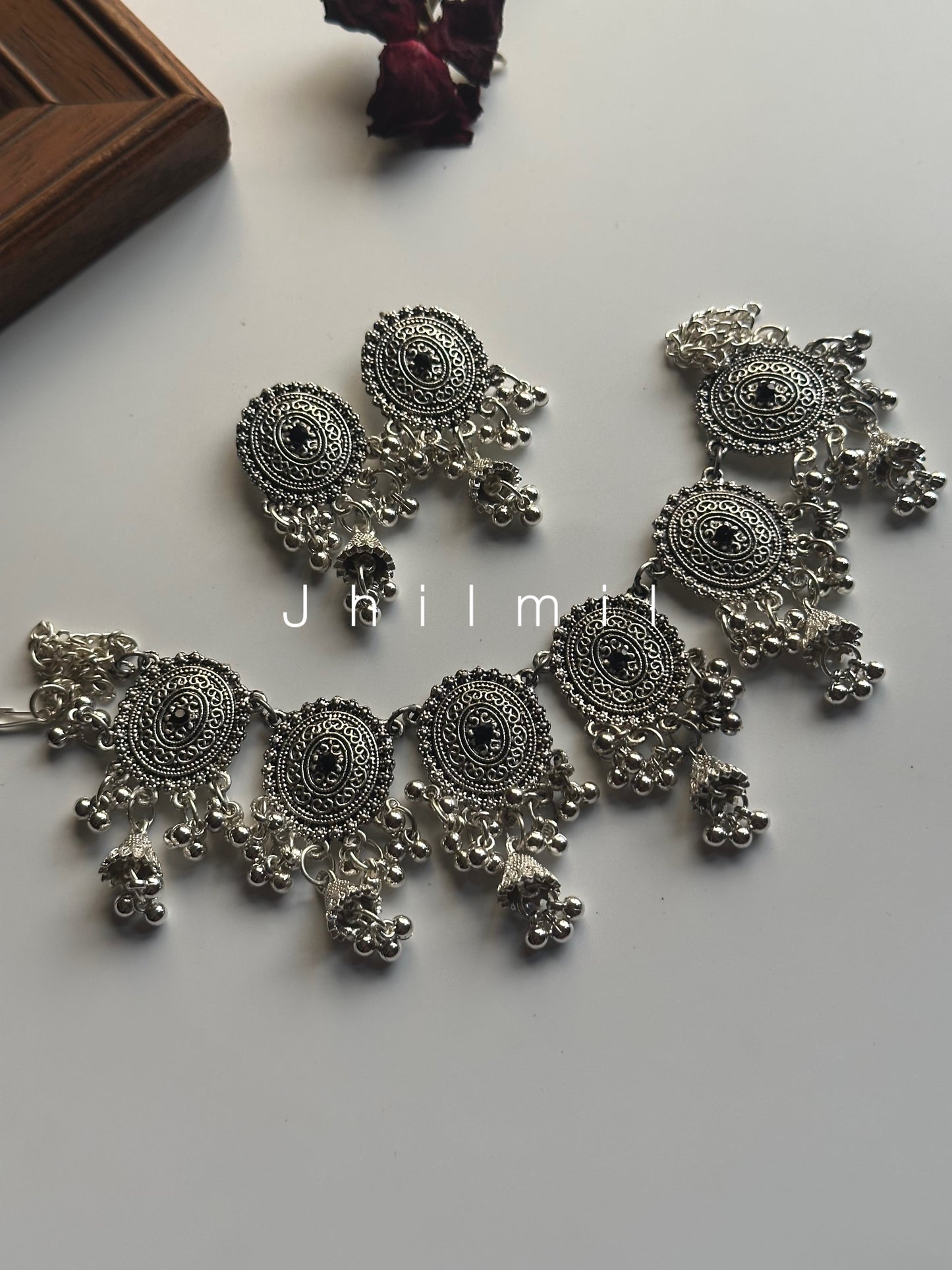 Kavya Choker Set