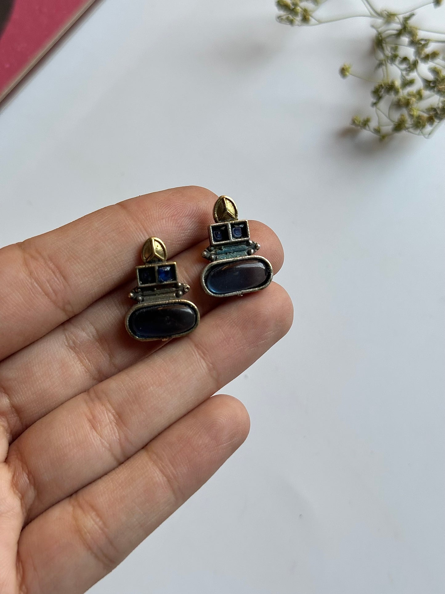Mini Dual Tone Studs
