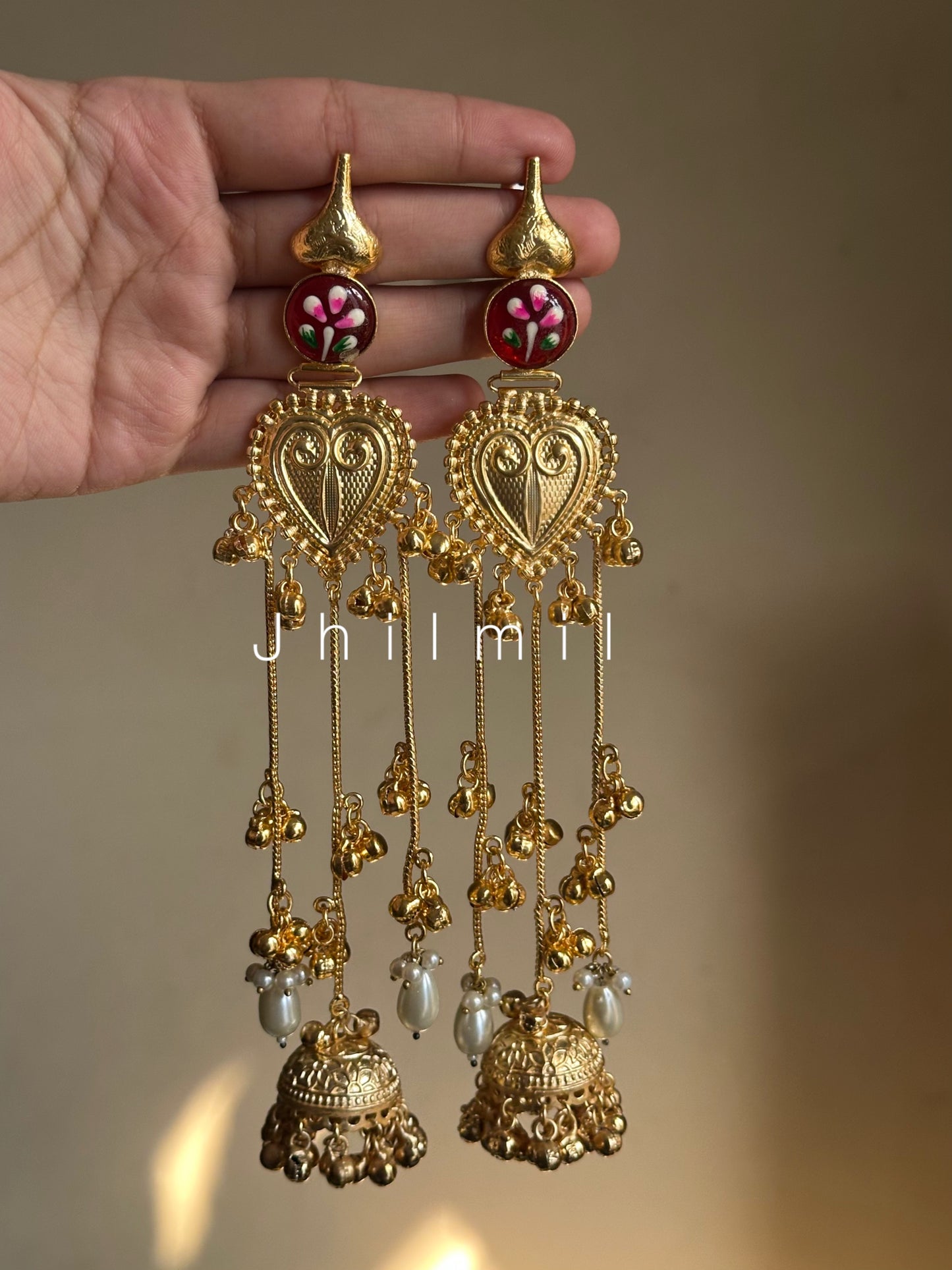 Dil Raas Kashmiri Jhumka