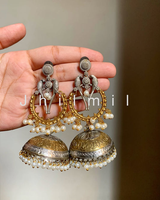 Tota Mena Dual Tone Jhumka(defected article)