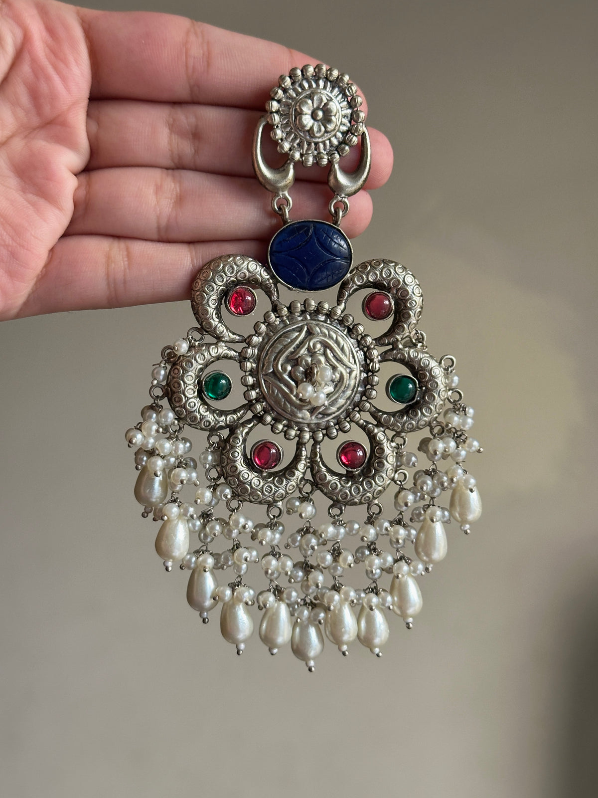 Gul Danglers