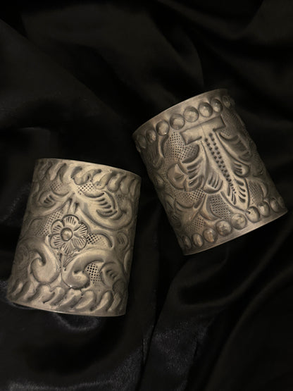 Matelic Tribal Handcuff