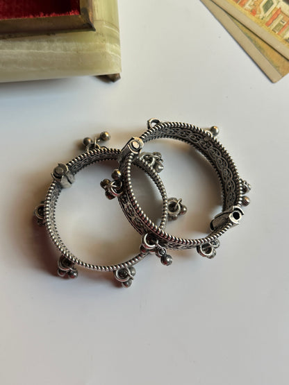 Filigree Ghungroo kara