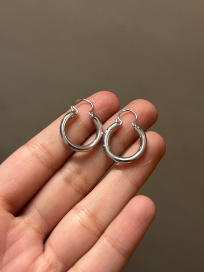 Medium Chunky Hoops
