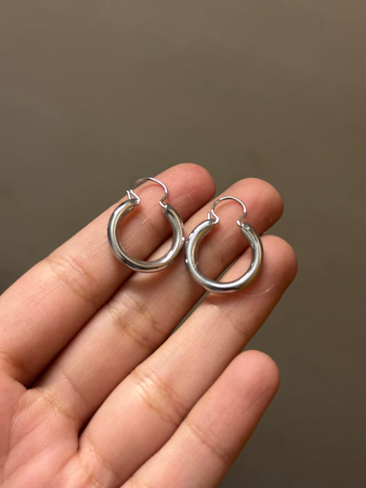 Medium Chunky Hoops