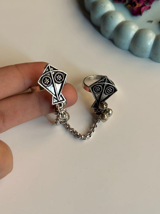 Double Kite Ring