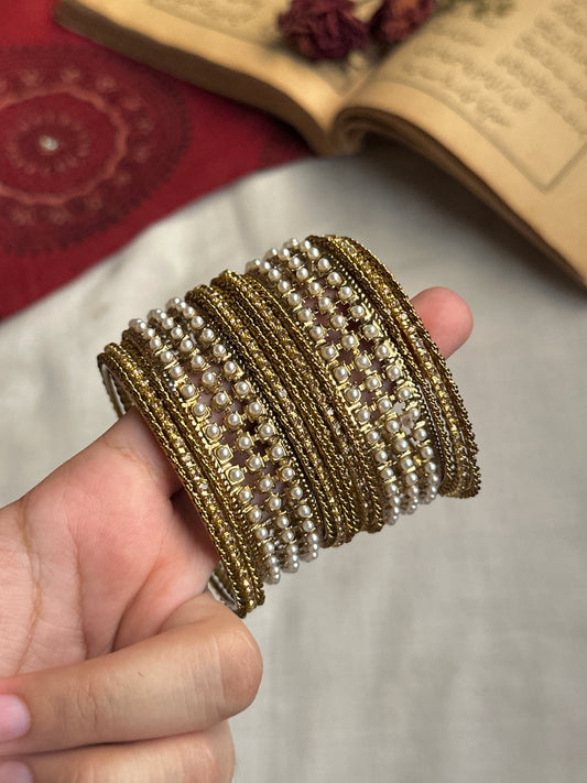 Kashish Bangles Set
