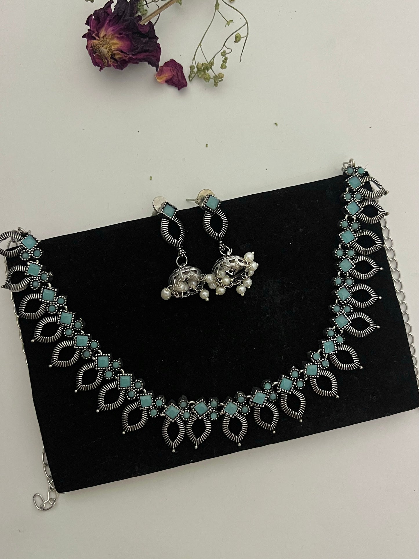 New Choker Design 1