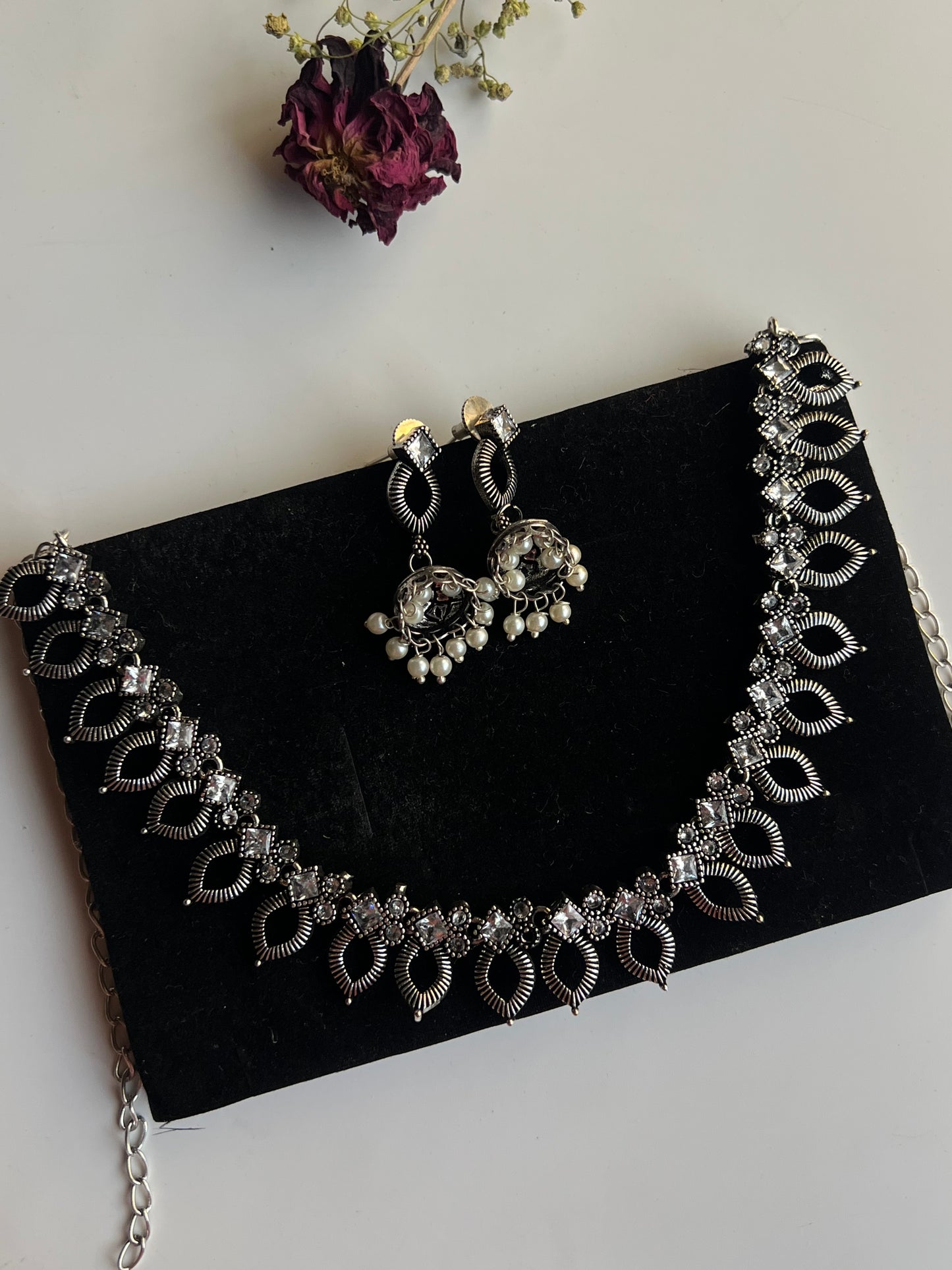 New Choker Design 1