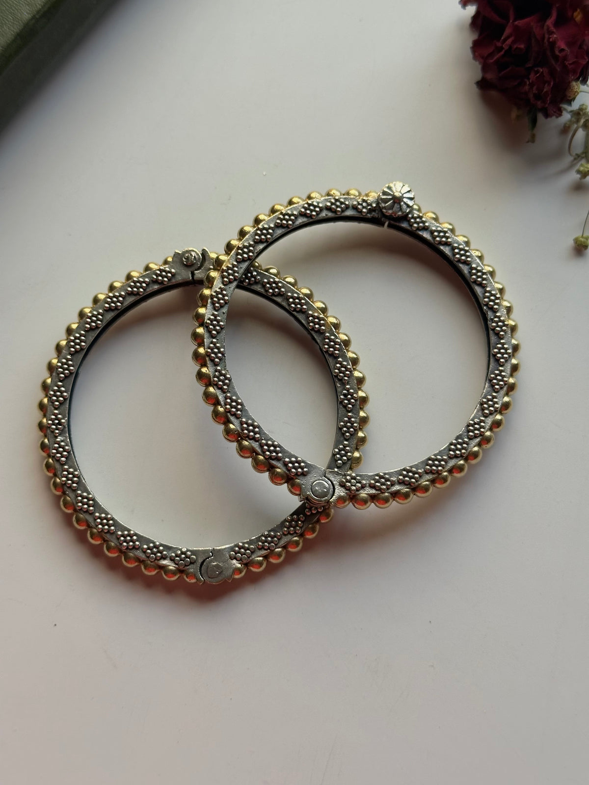 Dual Tone Sleek Kara