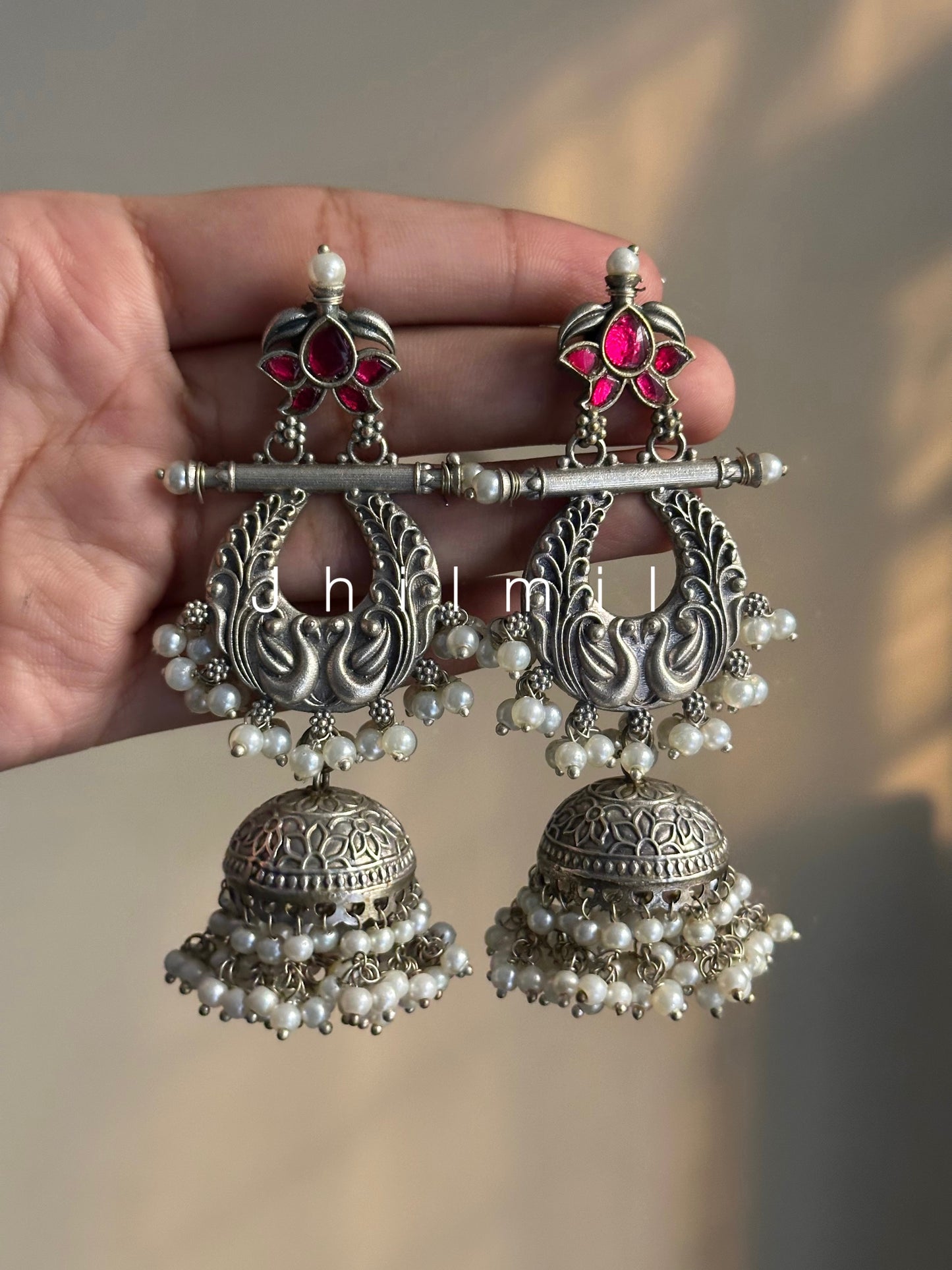 Mehbooba Jhumka