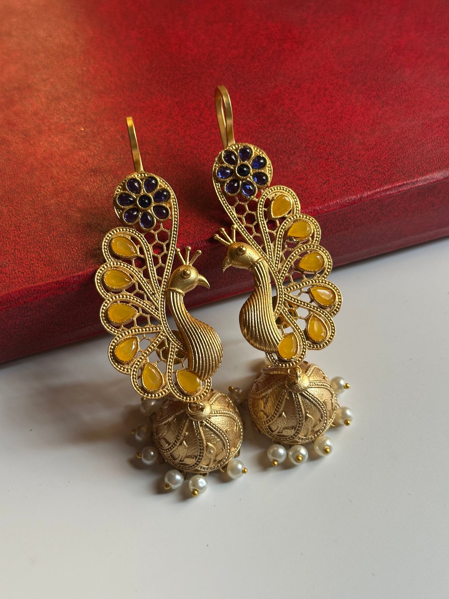 Golden Morni Earcuff