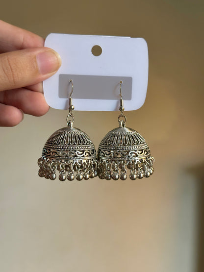 Zohra Jhumki