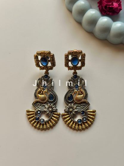 Zarish Dual Tone Earrings