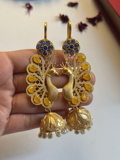 Golden Morni Earcuff