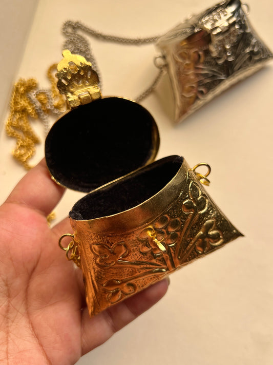 Coin Batwa/mini bag