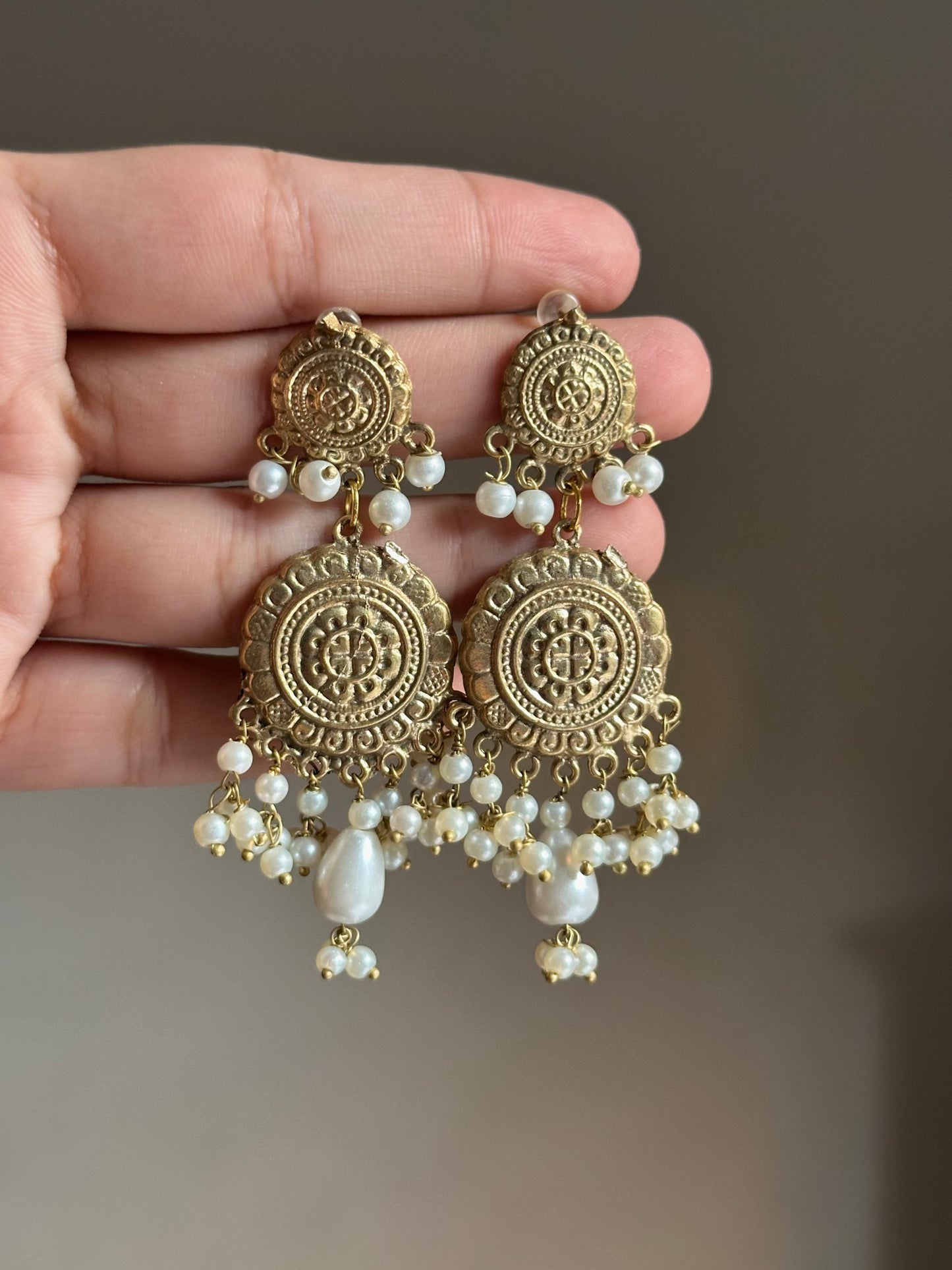 Gulshan Earrings