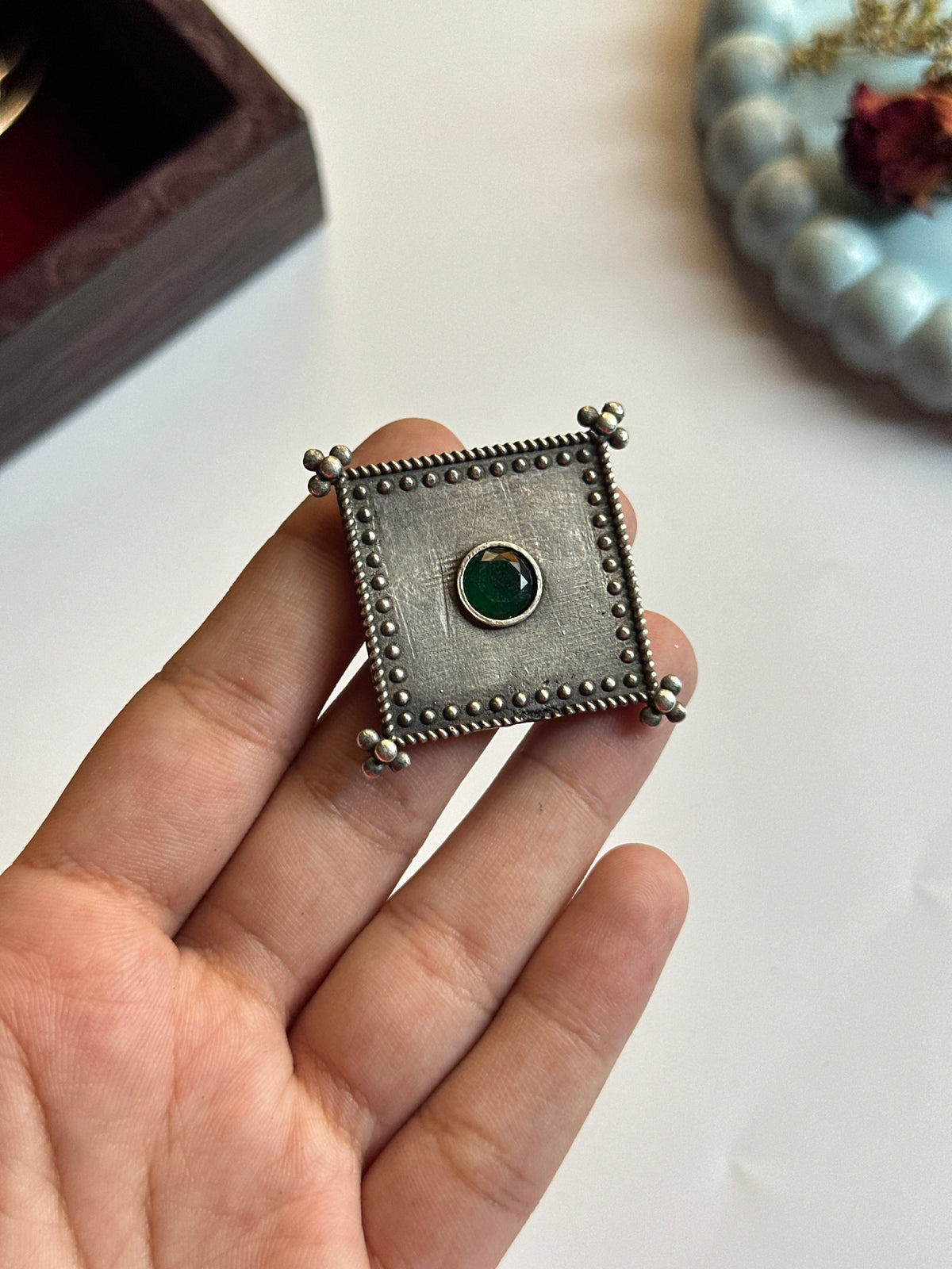 Chaar Bagh Ring (7 Colors)
