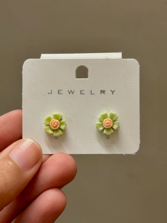 Flower Studs Design 5