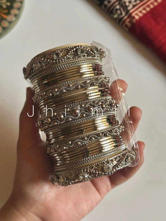 Aangan Bangles Set