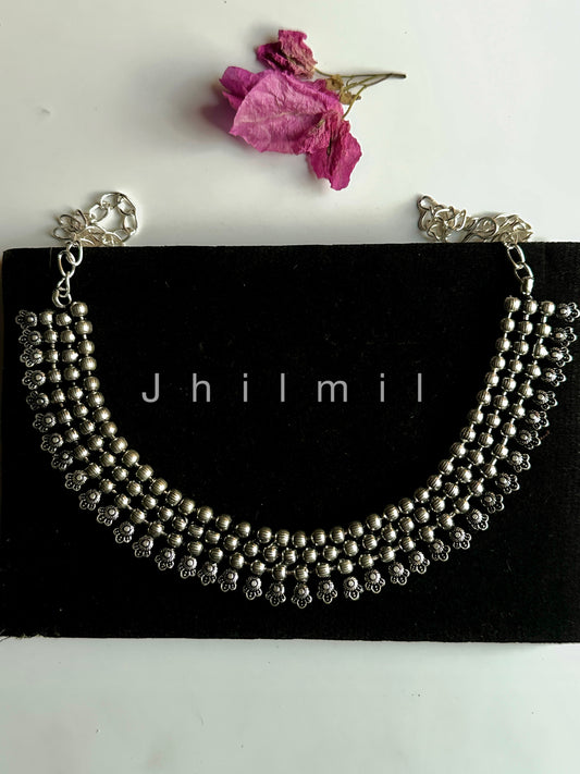 Minimal choker Design 1