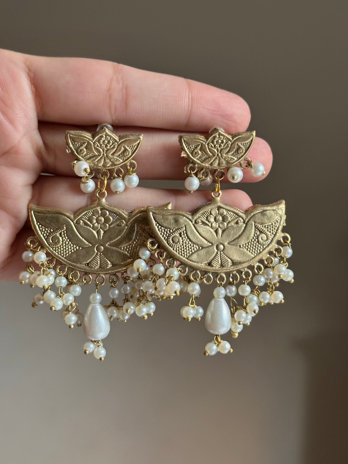 Pankhuri Earrings