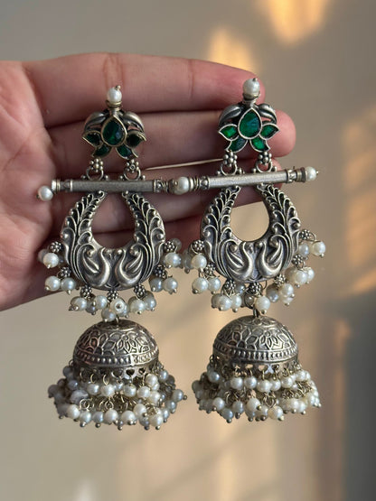 Mehbooba Jhumka