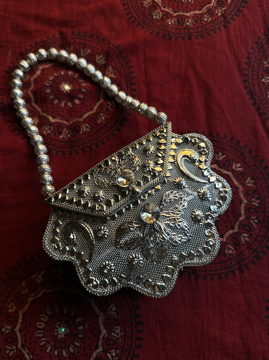 Handmade Festive Clutch Design 2