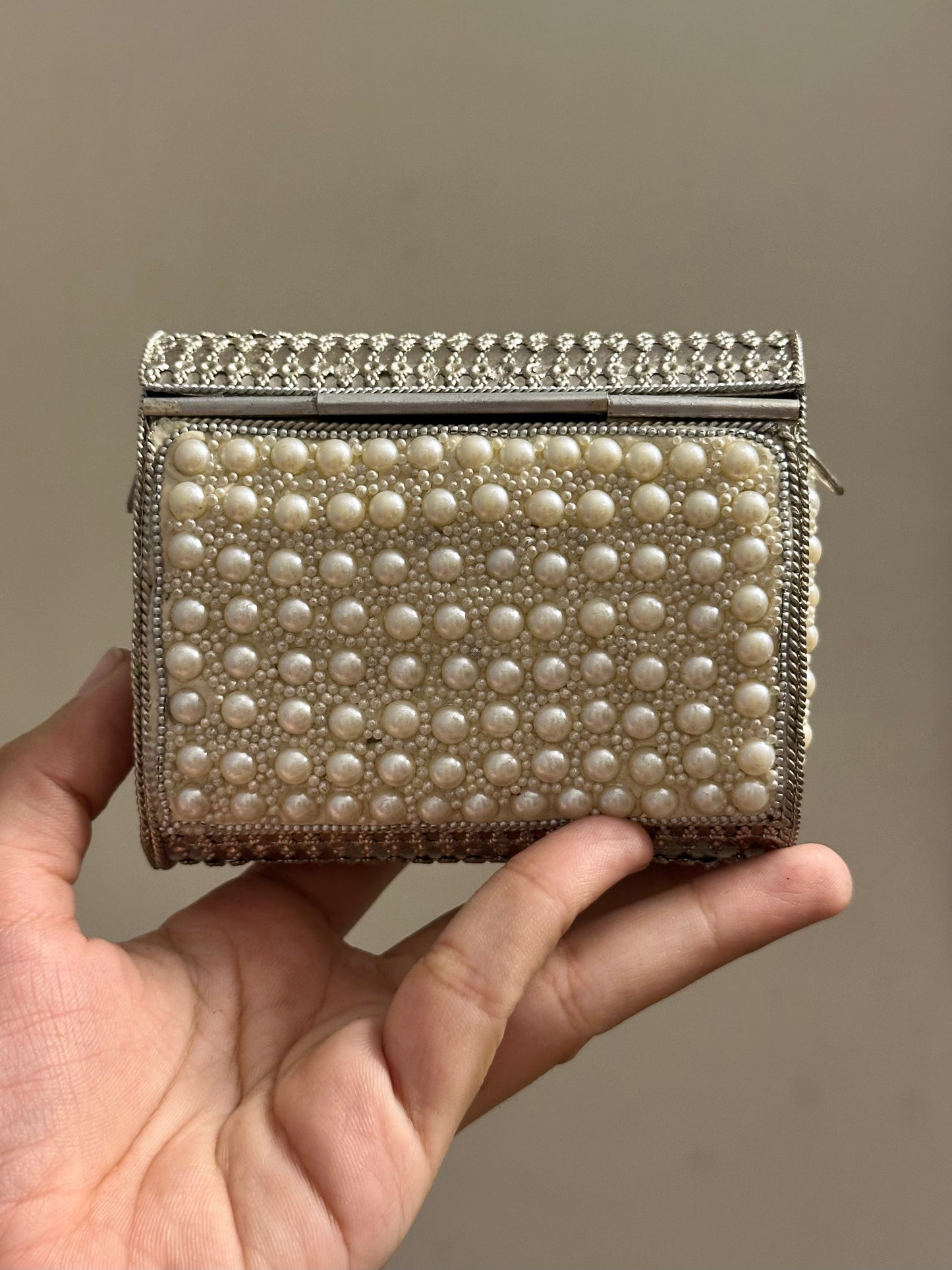 Square Pearl Clutch-Design 2