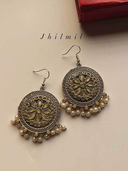 Hook Flower Ear Candies