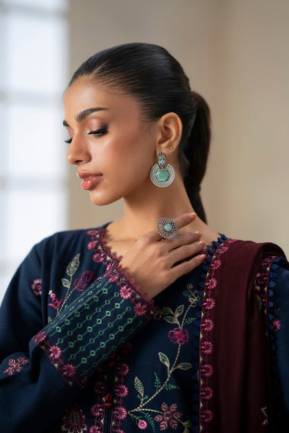 Hexagon Mor Carved ear Candy