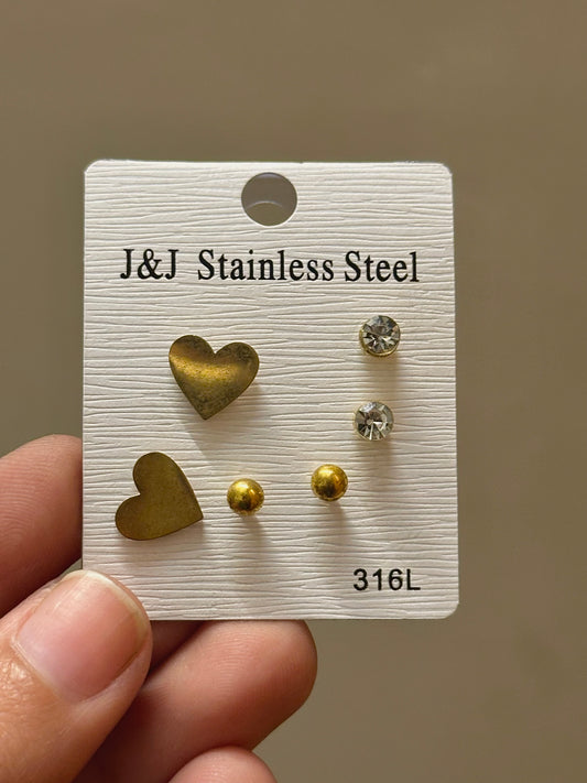 Mini Heart Stud Set