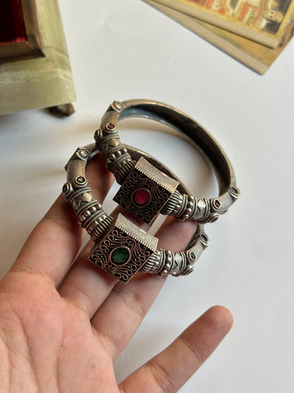 Stone Tribal Kara