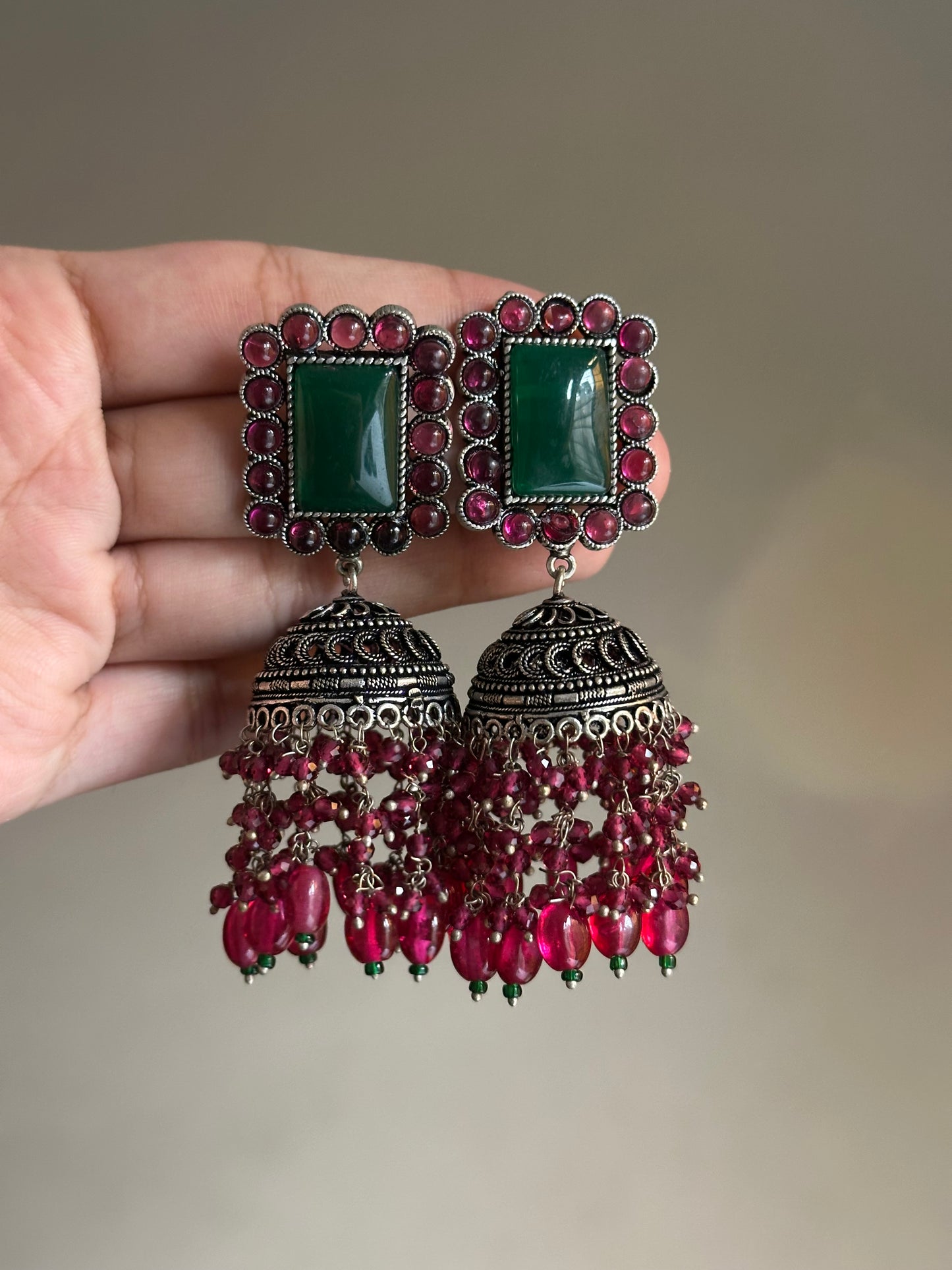 Suhana Jhumka