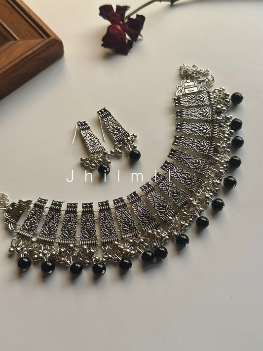Laila Necklace Set
