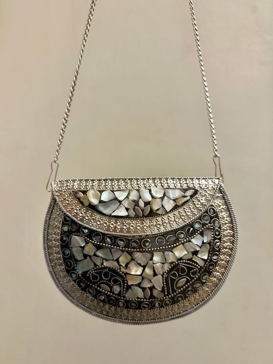 Medium Silver Seep Metal Clutch