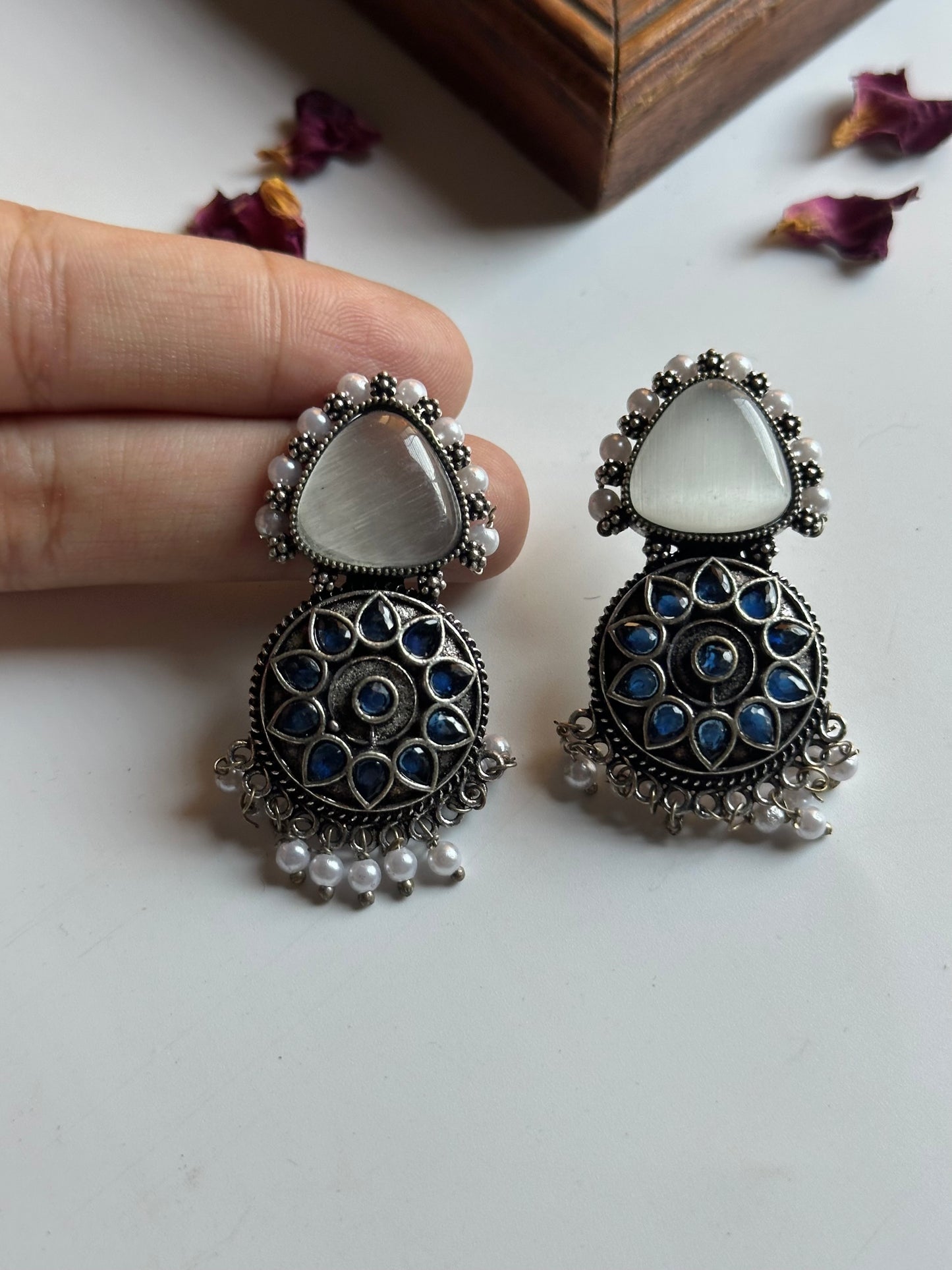 Gulbano Ear candy
