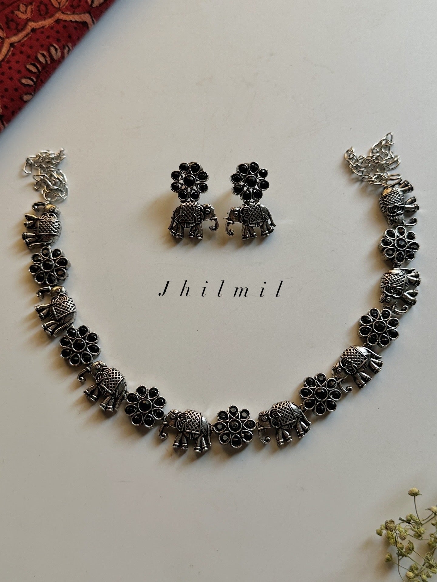 Hathi x Phool Choker Set