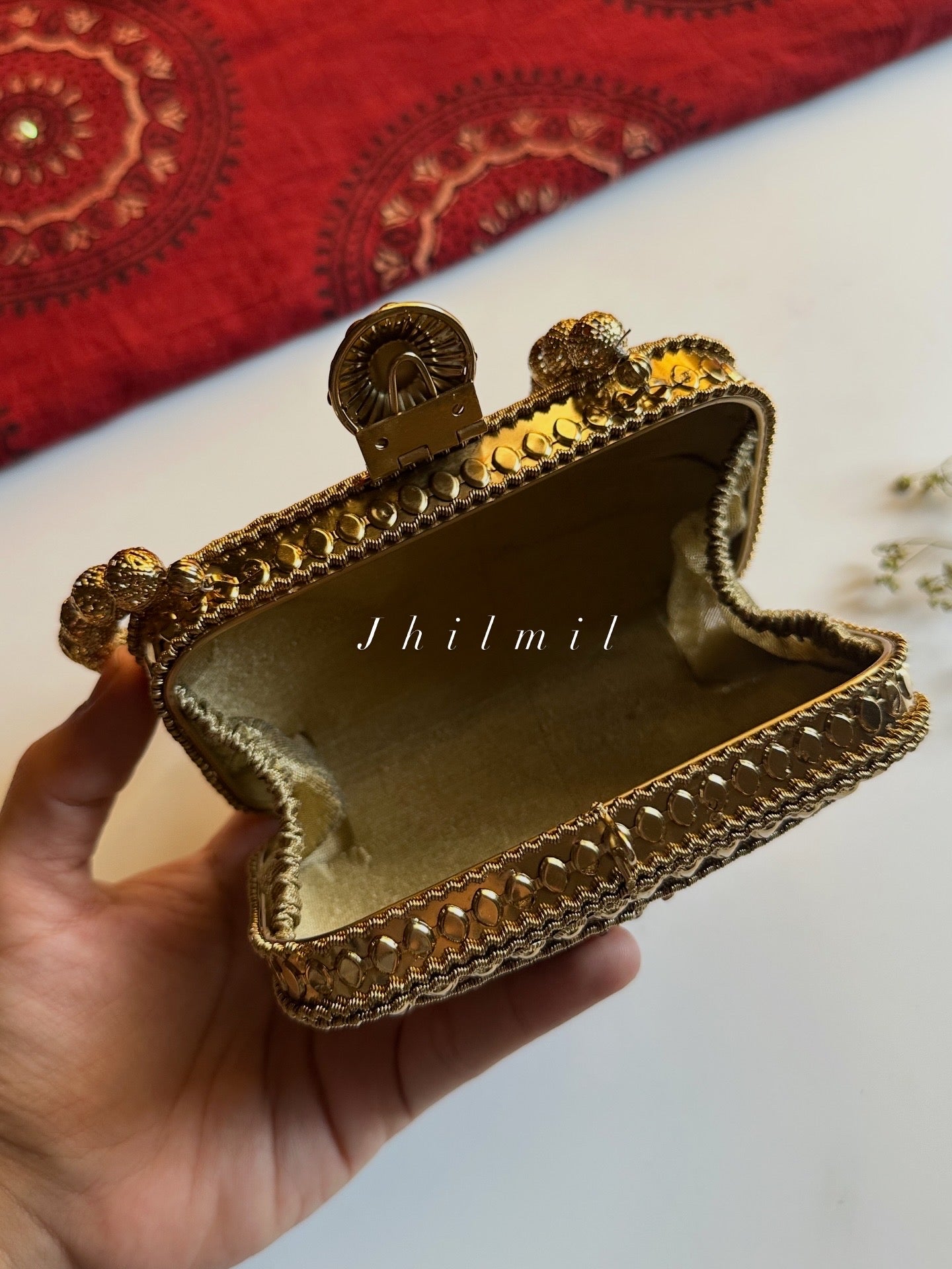 Handmade Festive Clutch Design 4