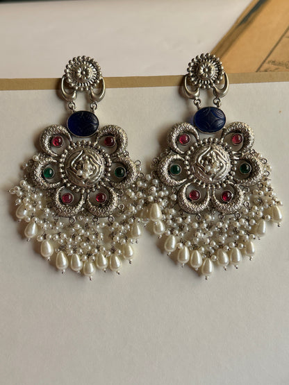 Gul Danglers