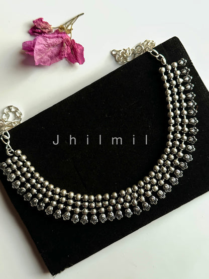 Minimal choker Design 1