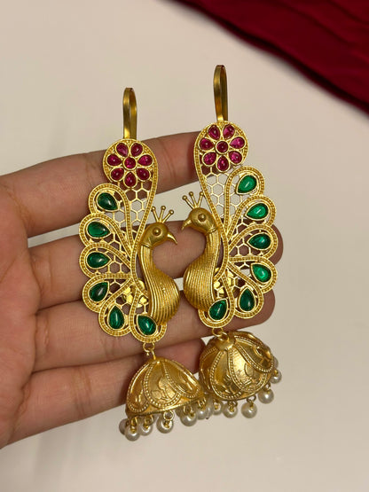 Golden Morni Earcuff