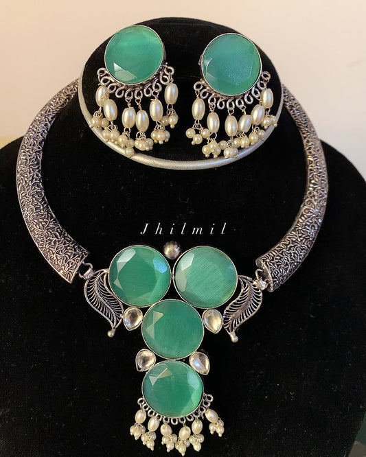 Aqua Hasli Choker