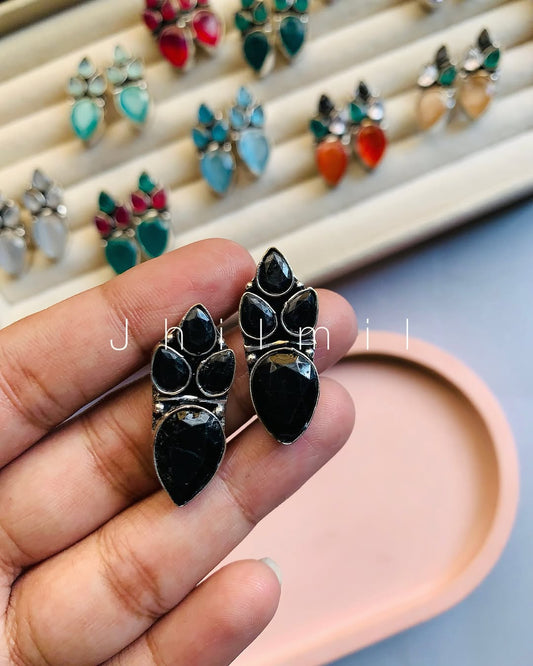 Mini Petal Ear candy