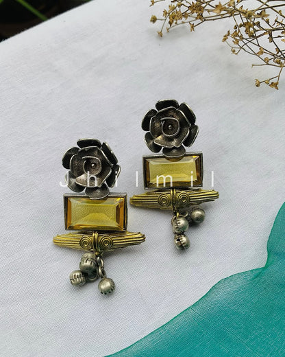 Dual tone floral oxidized earrings