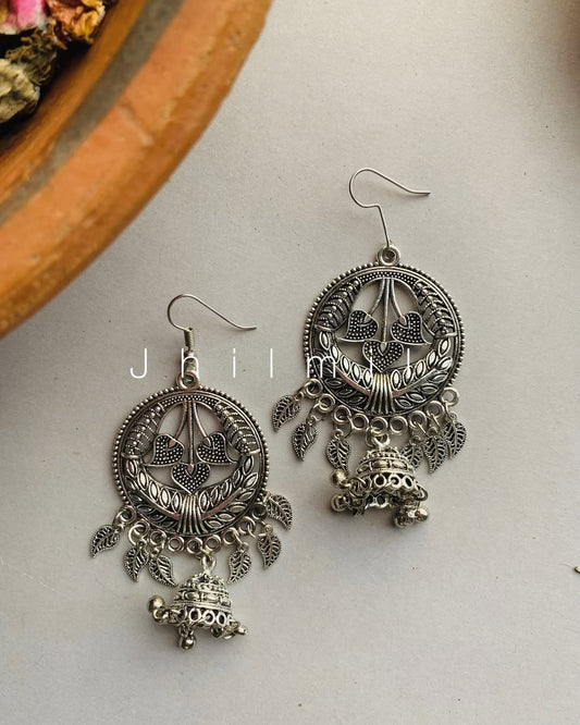 Paan Carved Leaf hanging Jhumki