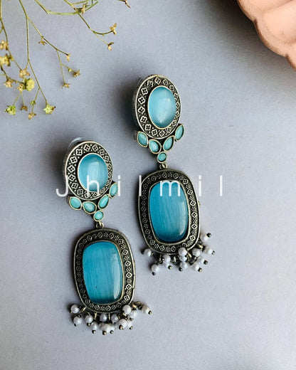 Designer look Mona Lisa stone Danglers