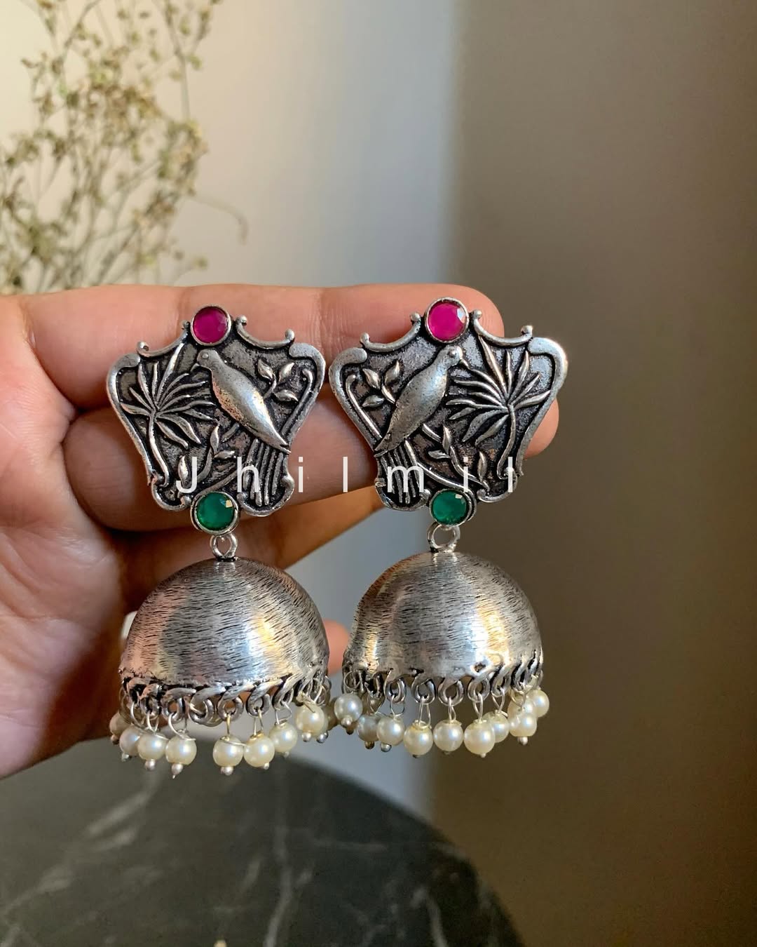 Bird carved stone jhumki